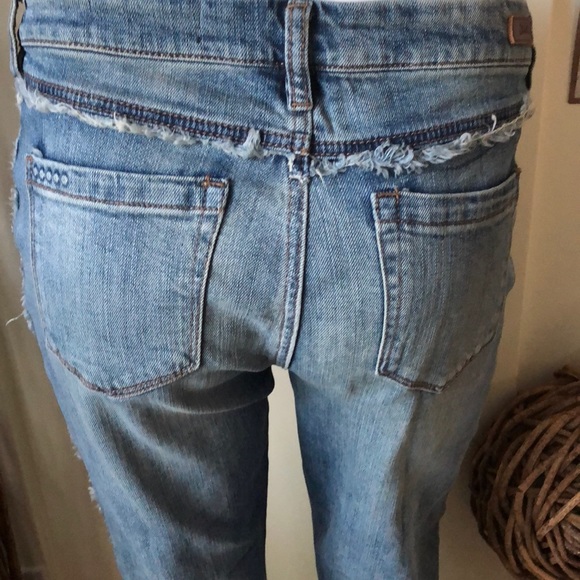 [BLANK NYC] Frayed edged skinny jeans - Picture 6 of 8